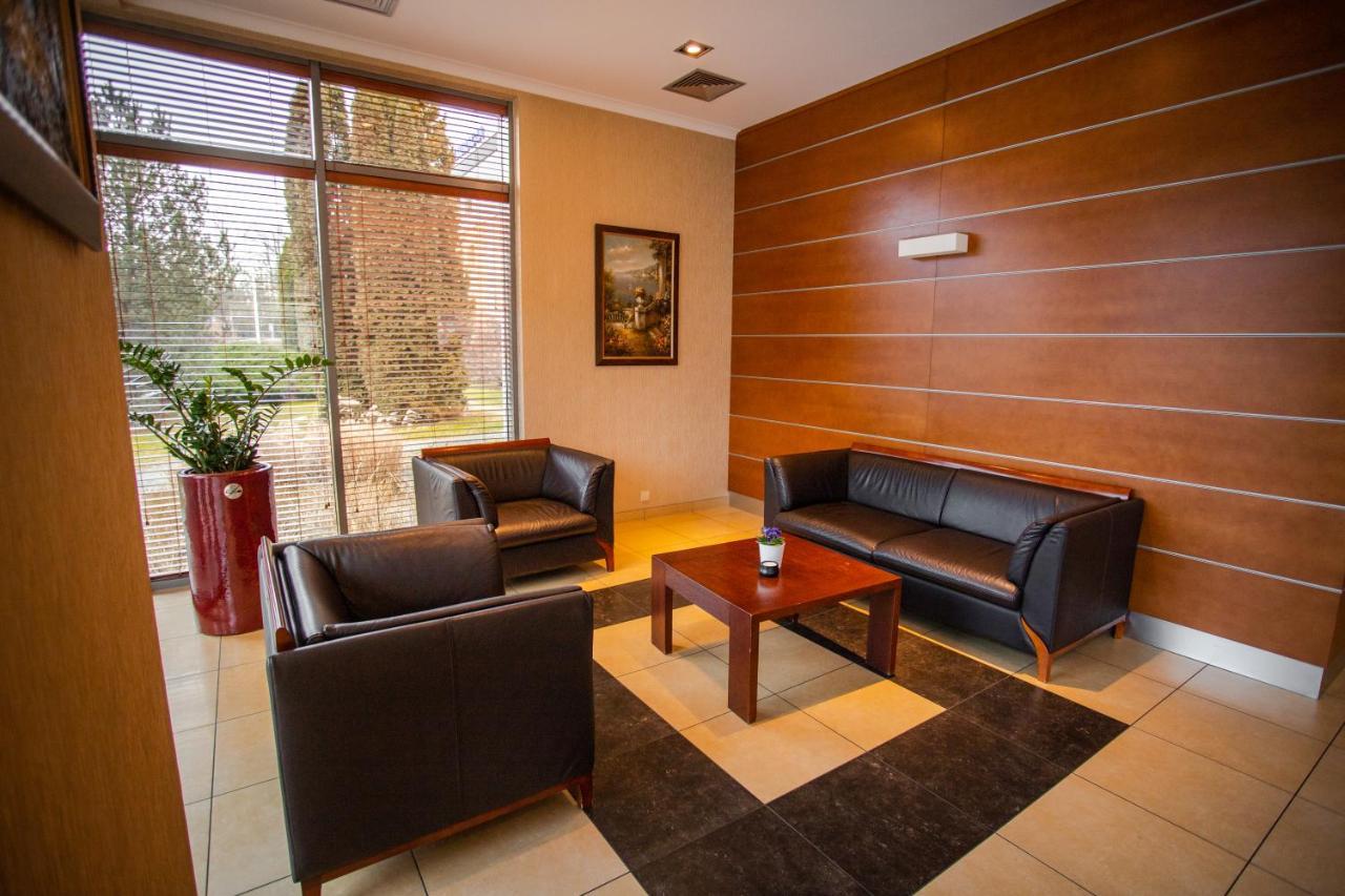 Premium Hotel Bacero Wroclaw Exterior photo