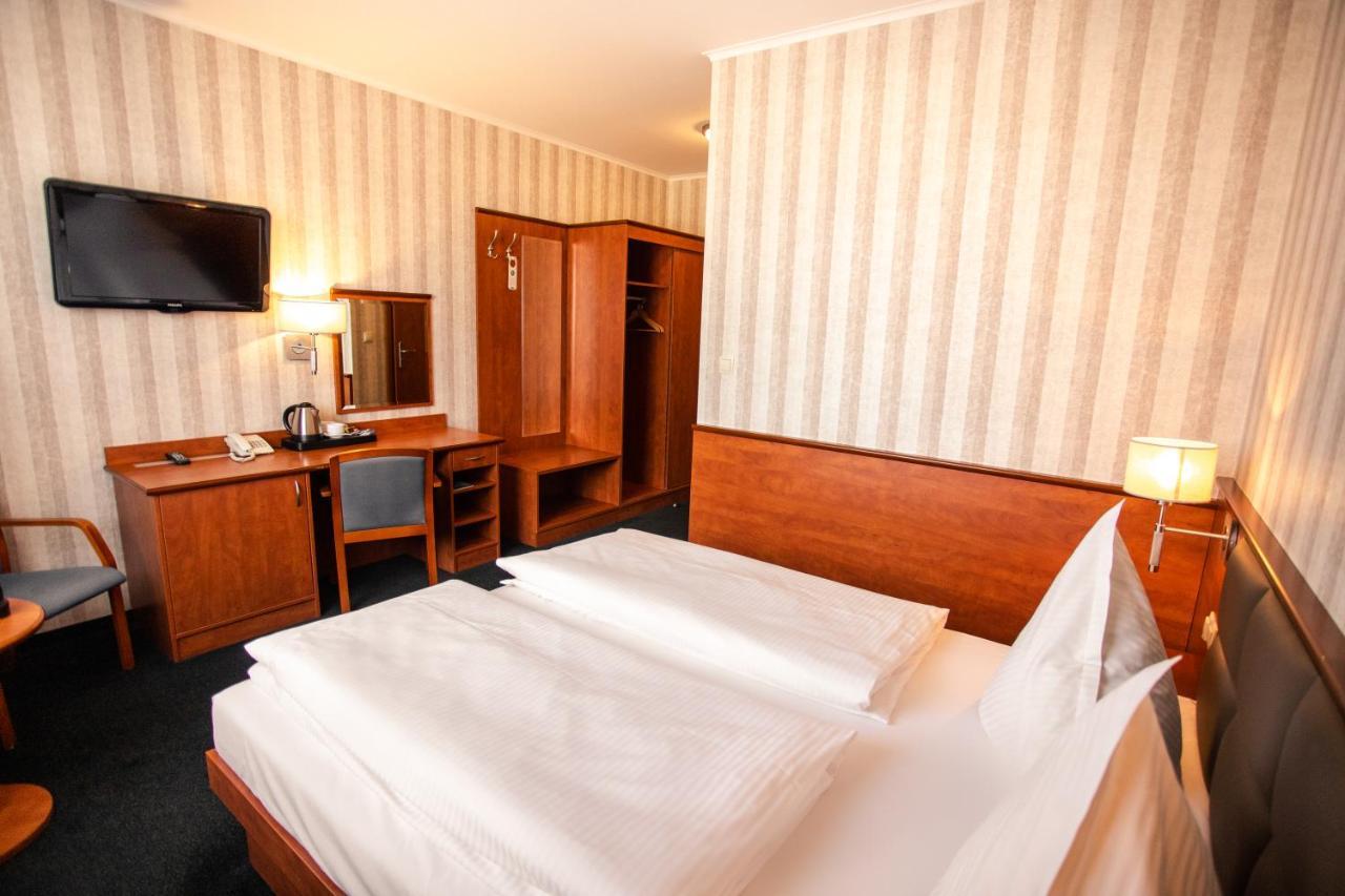 Premium Hotel Bacero Wroclaw Exterior photo