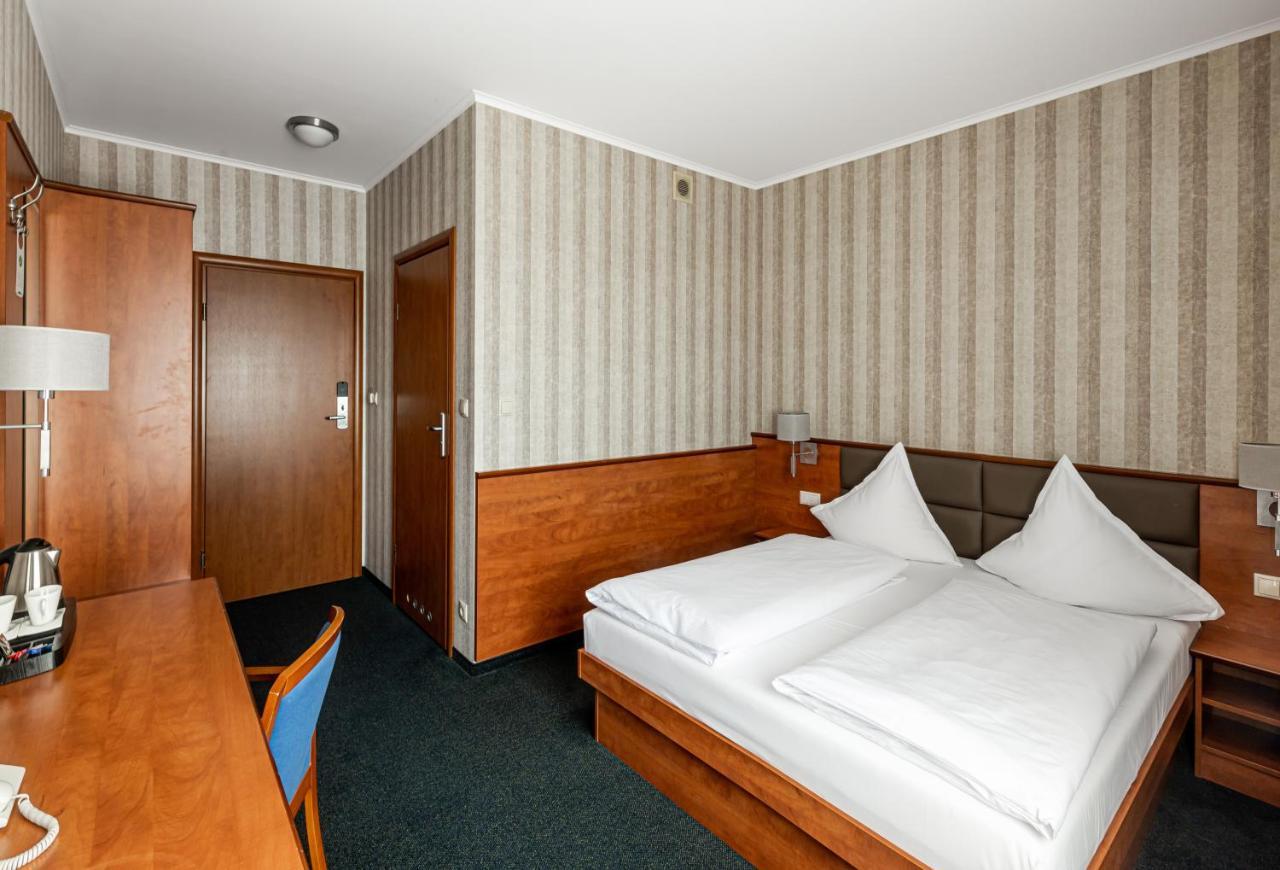 Premium Hotel Bacero Wroclaw Exterior photo