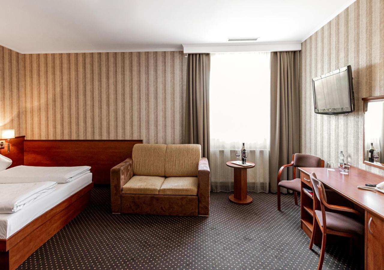Premium Hotel Bacero Wroclaw Exterior photo